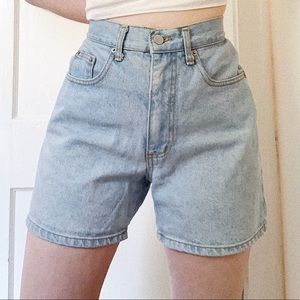 Vintage Highwaisted shorts